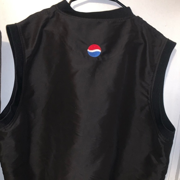 taco bell/pepsi collab vest - Picture 2 of 3